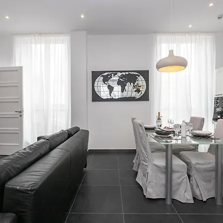 Real Italian Estate - Luxury Black&white Appartement