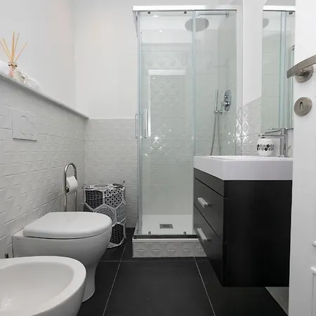 Apartment Real Italian Estate - Luxury Black&white *